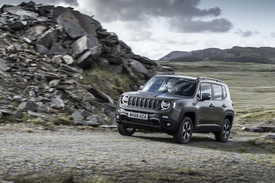  Jeep Renegade Trailhawk (BU) 2018 года  (UK) (фото 13 из 36)